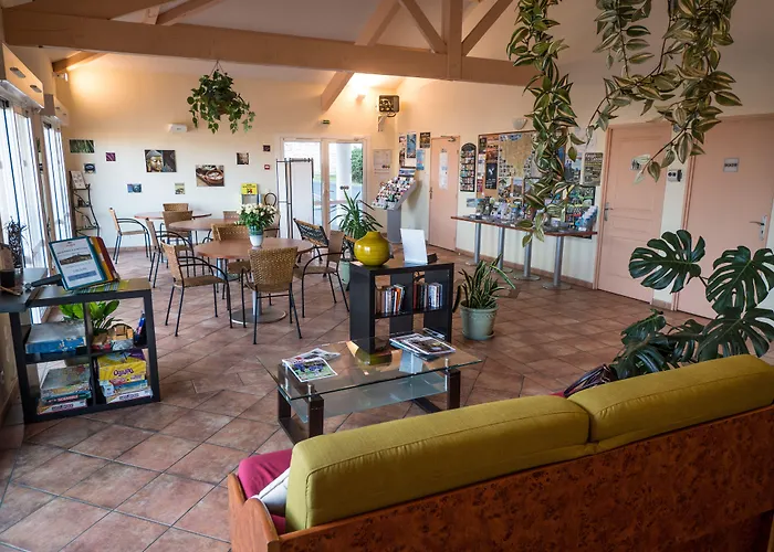 & Golf Soko-eder شقة فندقية سيبور