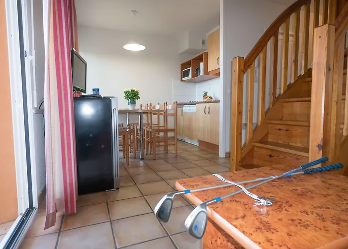 شقة فندقية & Golf Soko-eder سيبور