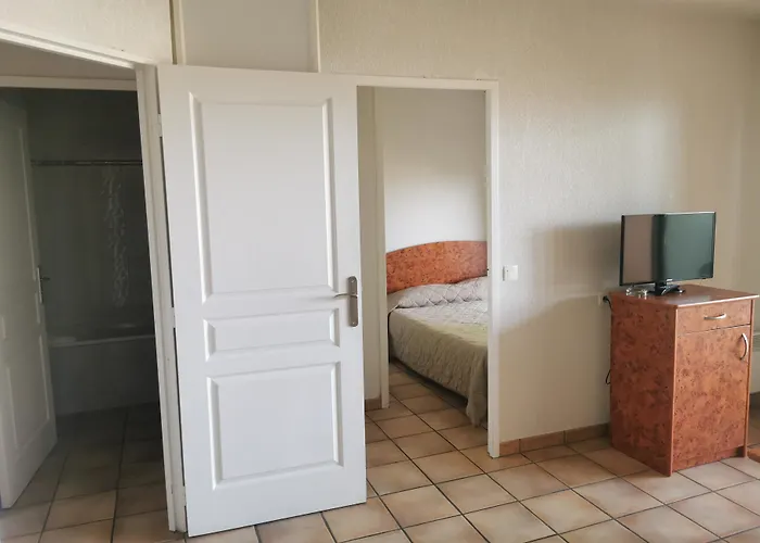 & Golf Soko-eder شقة فندقية 3*