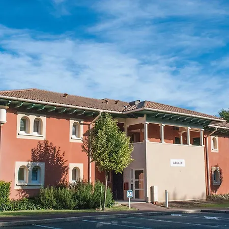 Aparthotel & Golf Soko-eder